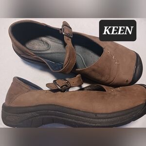 KEEN MARY JANES Flats Shoes Womens Size 11